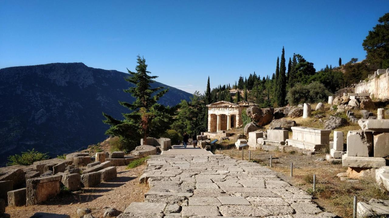 Epic Rooms Delphi Exterior photo